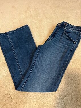 Anthropologie Pilcro Trouser Bootcut Jeans - size 27